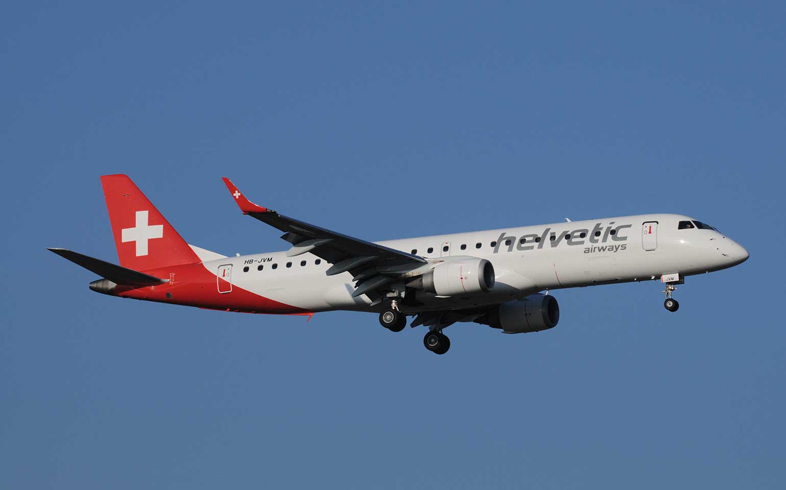 Embraer 190 private aircraft charter flight operation